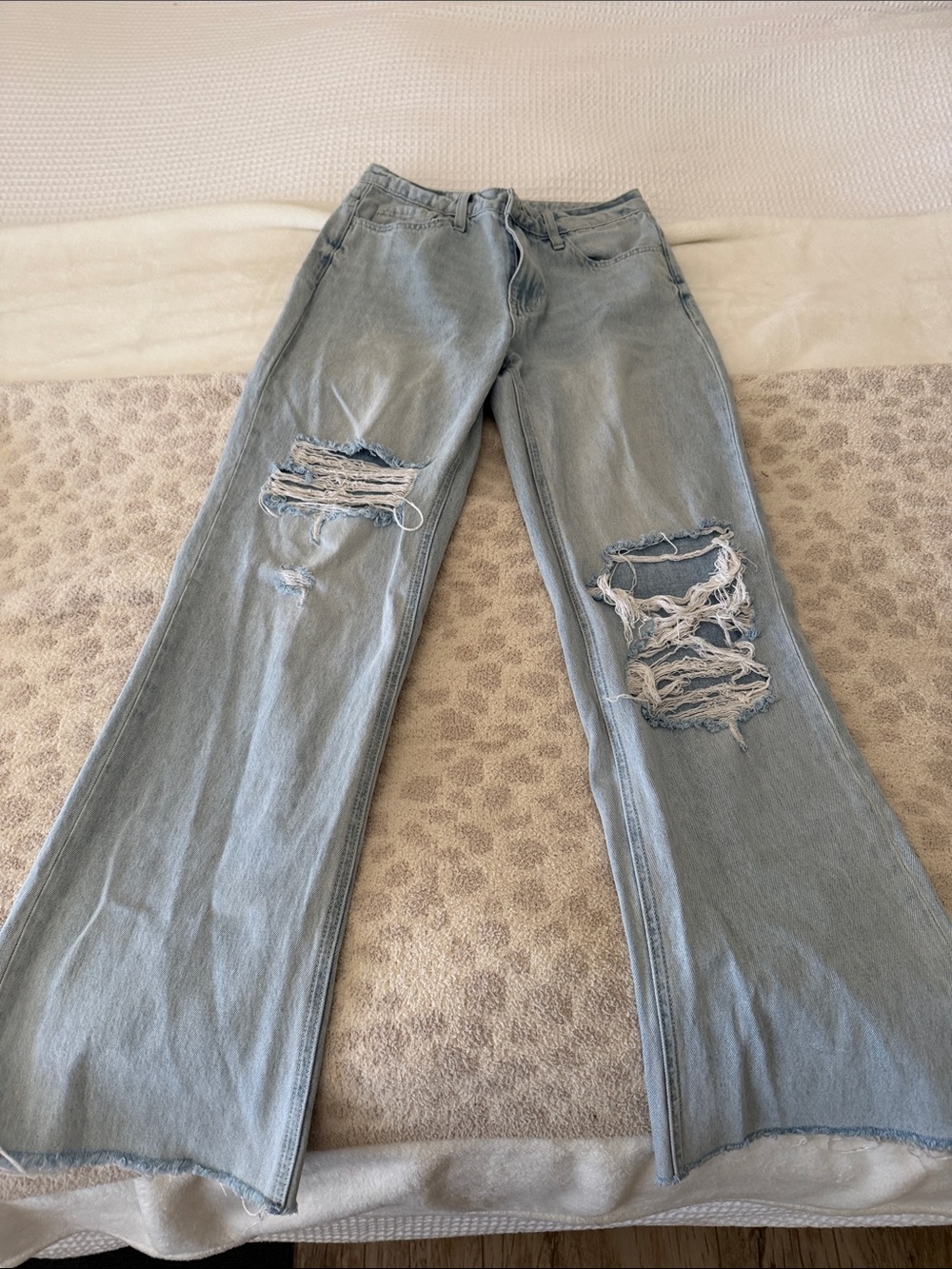 Vervet by flying monkey distressed straight leg jeans size 25